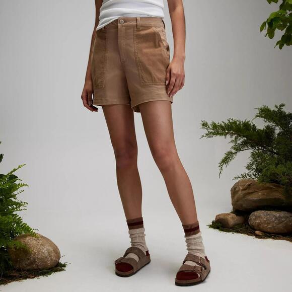 Alpine Design Other - Alpine Design Women's Mixed Fabric Shorts, Size 10, Sahara Sand